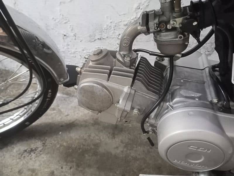 Honda CD 70 brand new 4