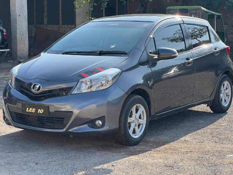 Toyota Vitz 2013 2