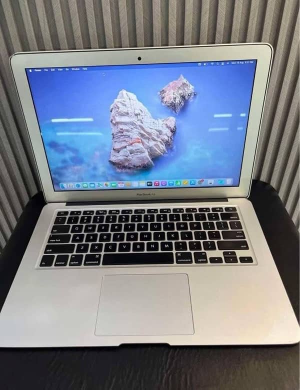 MacBook Air 2015 0