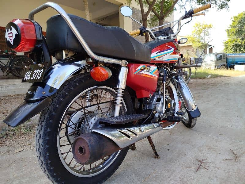 Honda CG125 Model. 2016 Urgent Sale Need Cash 1