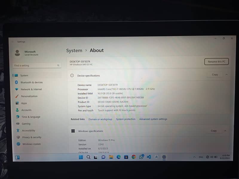 Hp Elitebook i7 8th Generation 16/512 window 11 updated 3