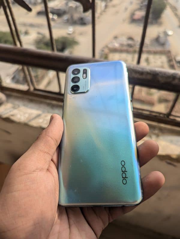 Oppo Reno 6 with box 1