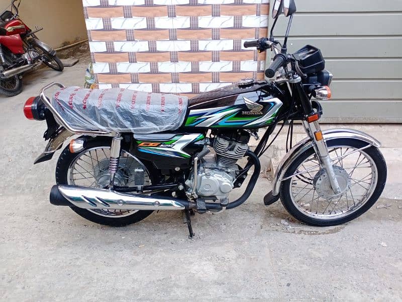 Honda 125 2023 9