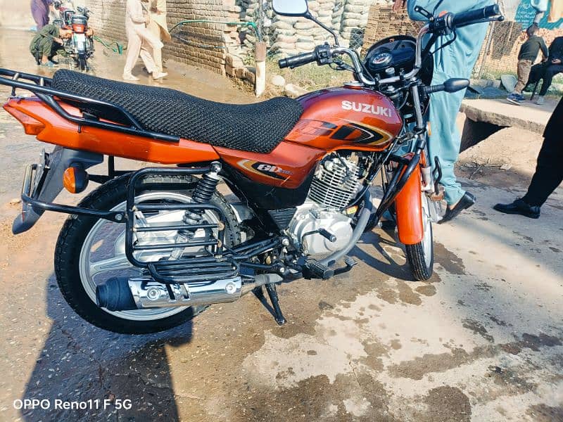 Suzuki GD 110 in 10/10 condition 3200 km driven 14