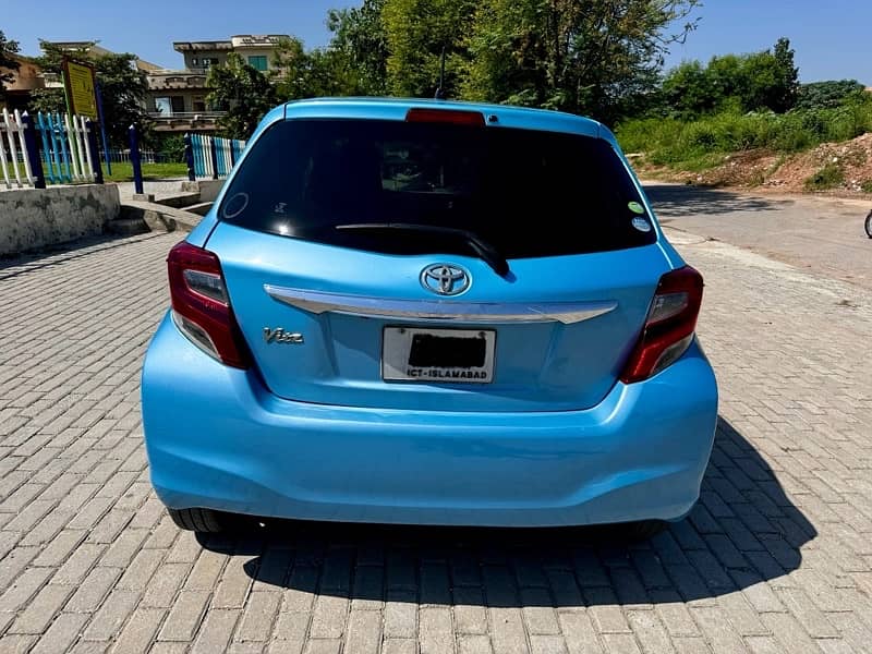 Toyota Vitz 2014 3