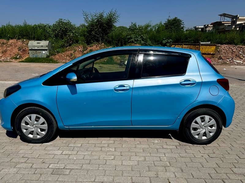 Toyota Vitz 2014 7