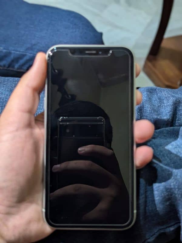 i phone XR factory (64GB) 0