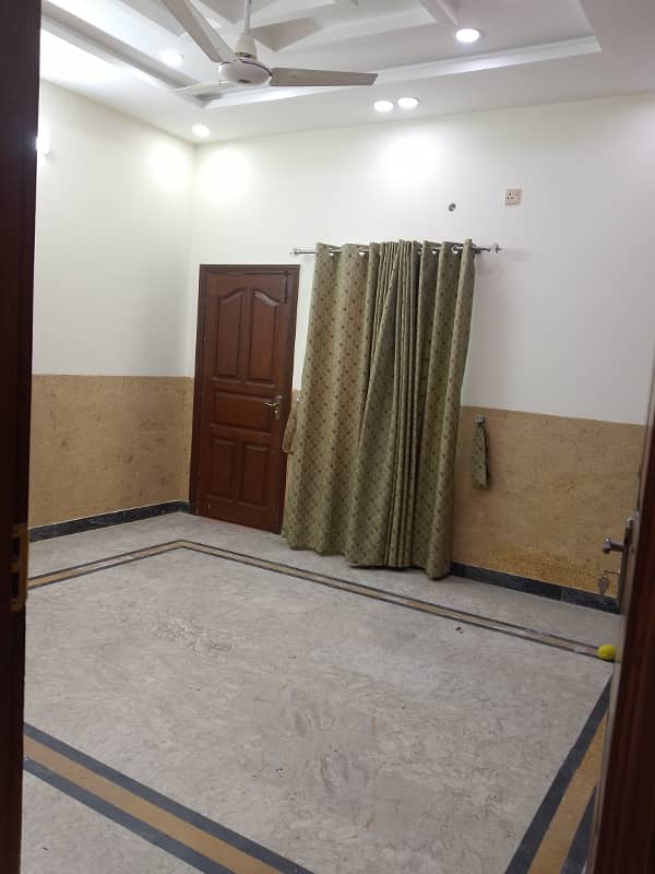 Ranvated Ful house for rent 4bedroom with attached bathroom 10