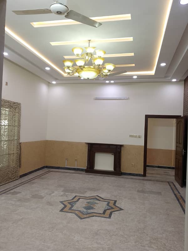 Ranvated Ful house for rent 4bedroom with attached bathroom 16