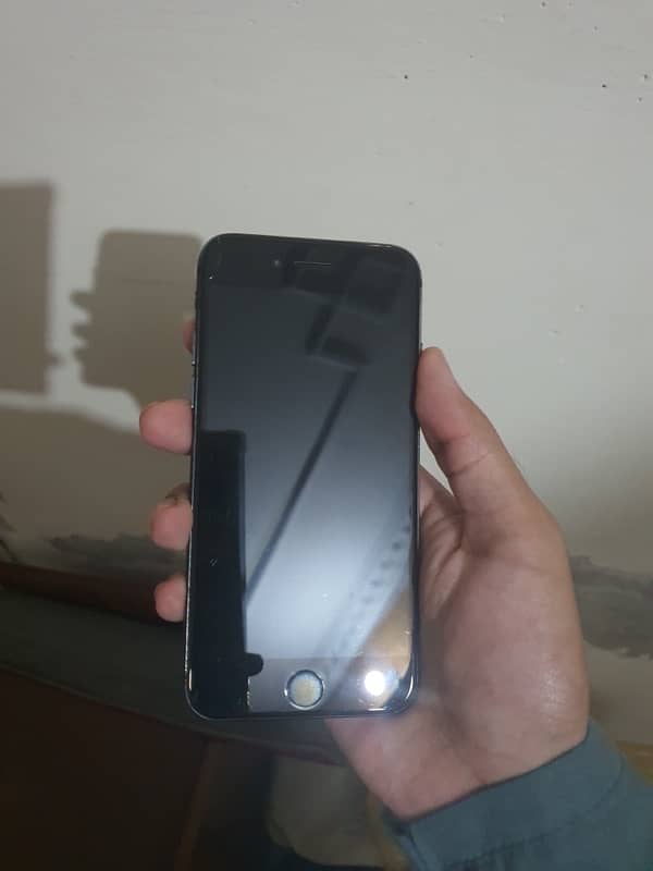 IPhone 8 64GB NONPTA not bypass read full ad 9