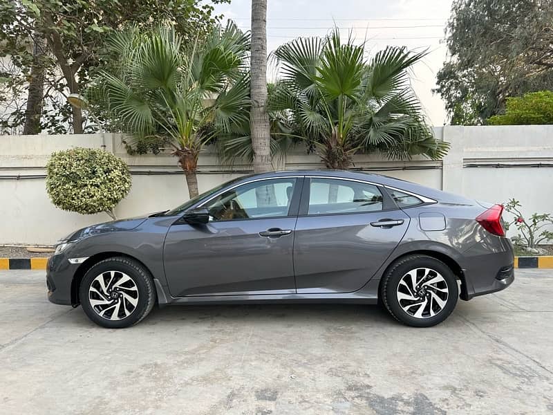 Honda Civic 2018 1.8 Vti Oriel Prosmatec Just 3000km Brand New ZERO 5