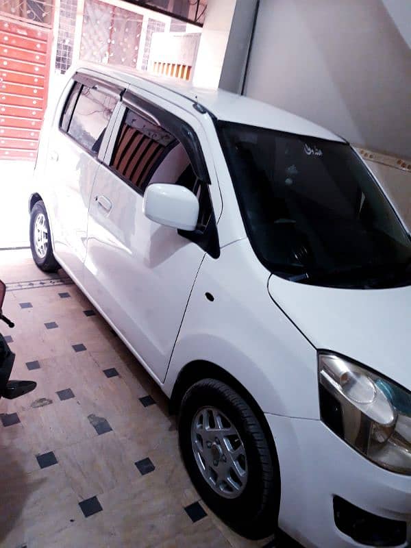 Suzuki Wagon R 2019 1