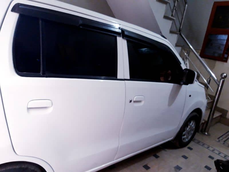 Suzuki Wagon R 2019 6