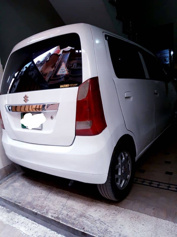 Suzuki Wagon R 2019 13