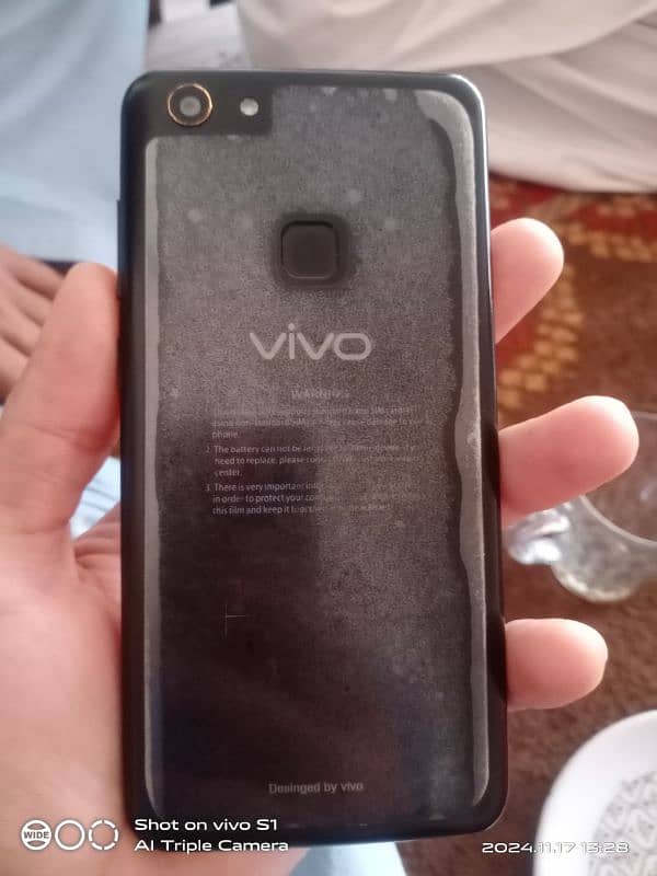 vivo y75s 5