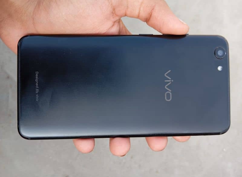 vivo y71A 6/128 GB good condition 1