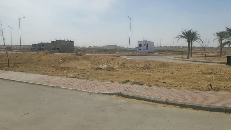 125sq yd Plots at Precicnt-27 Close to Jinnah Avenue, London Bridge and all Amenities FOR SALE at LOW RATES 1