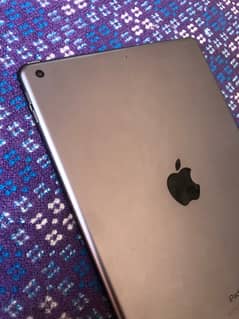 Apple iPad 7th Generation 128GB