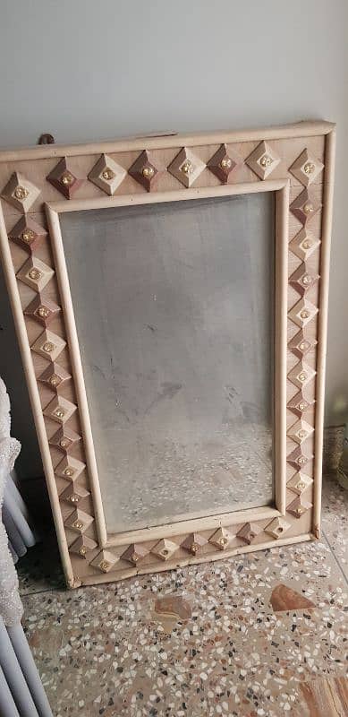 wooden wall hanging mirror 3