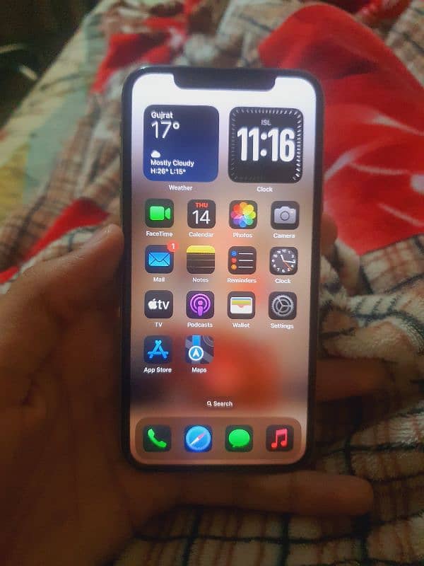 iphone xs non pta for sale urgent. . . 7