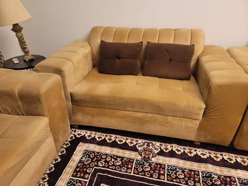 SOFA SET 3-2-1. . IN EXCELLENT CONDITION 4