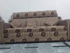 5 seater good condition sofa for sale.