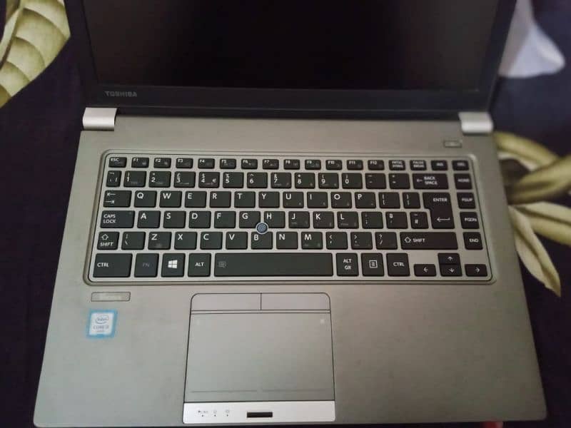 Toshiba Z Tecra 40 8