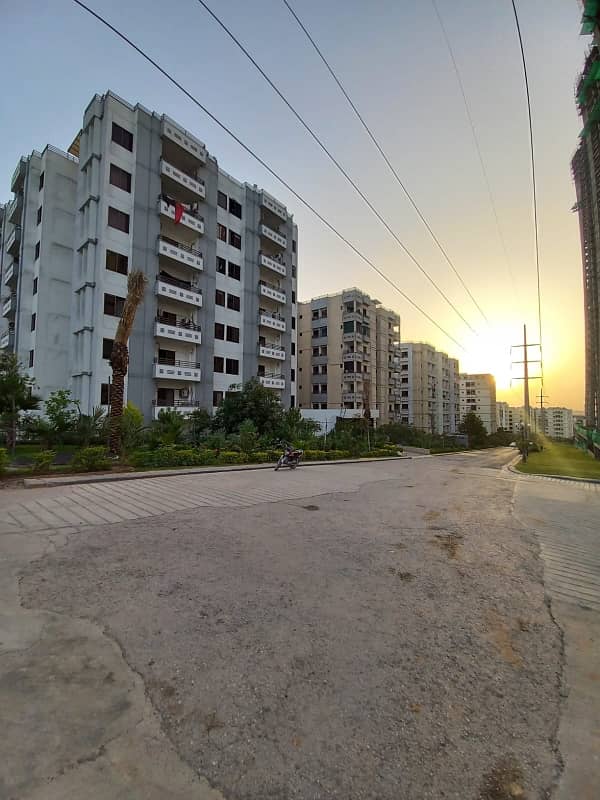 Block 14 / Elcielo A & B 2 Bed Al Gurair giga Downtown Defence Residency Dha 2 Islamabad 0