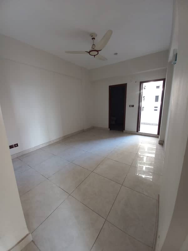 Block 14 / Elcielo A & B 2 Bed Al Gurair giga Downtown Defence Residency Dha 2 Islamabad 8