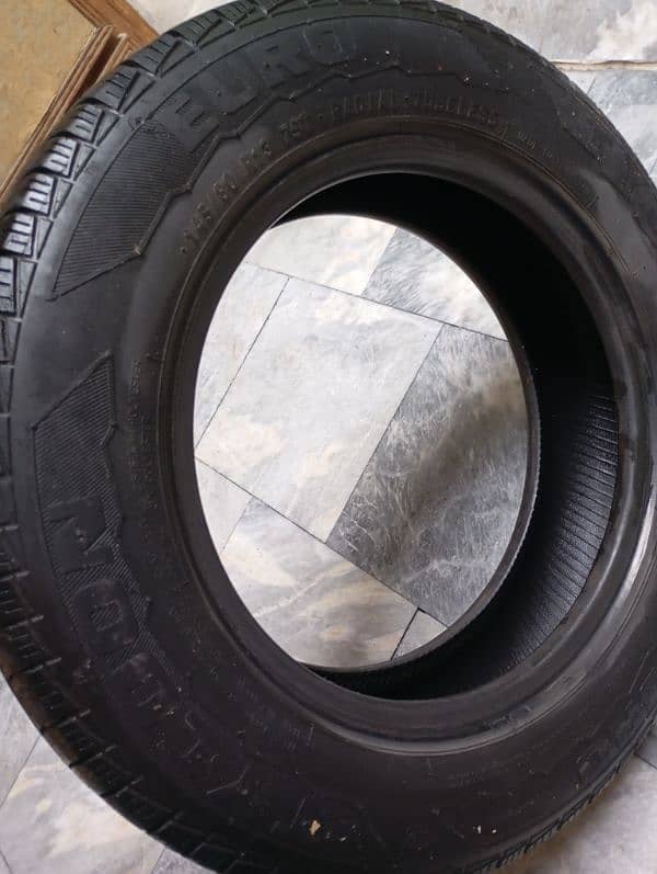 Tyre 145/80 R13 4