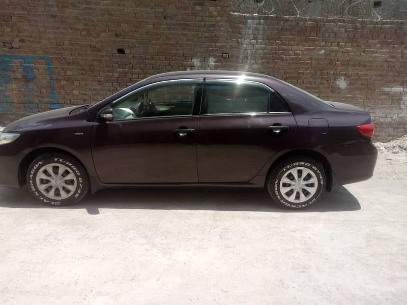 Toyota Corolla XLI 2013 9