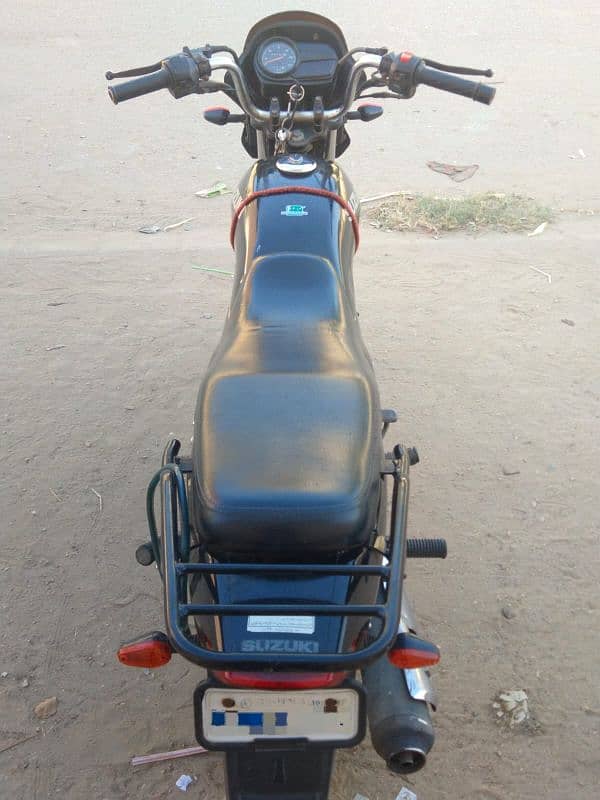 Suzuki Gd 110S 3