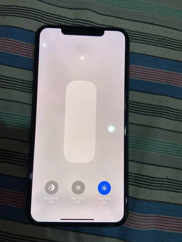 Iphone 11 pro max 256Gb factory unlocked 5