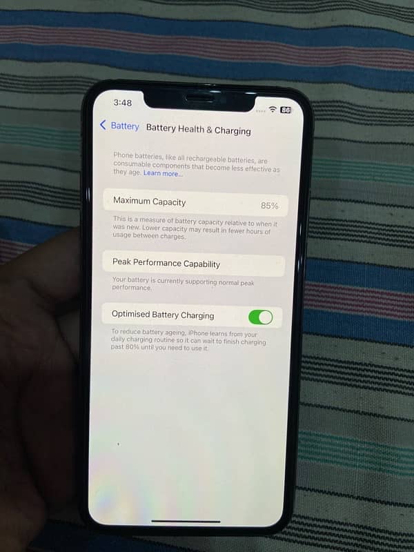 Iphone xs max golden factory unlocked neat clean 5