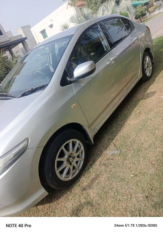 Honda City IVTEC 2011 very reasonable price 1