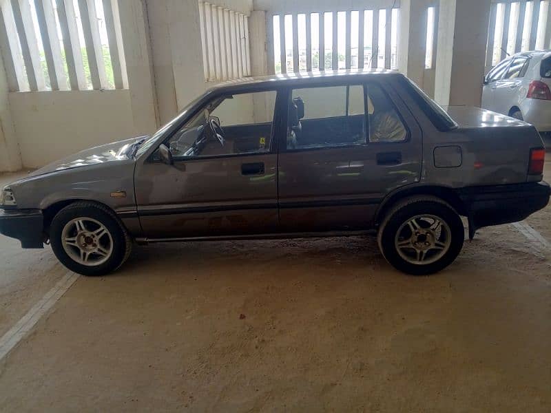 Honda Civic EXi 1986 3