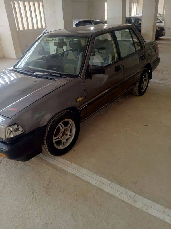 Honda Civic EXi 1986 4