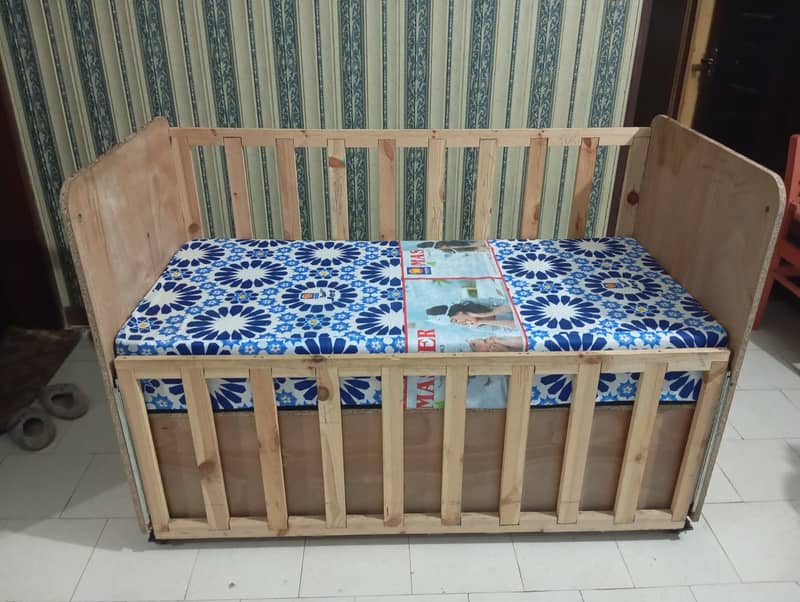 baby cot / cot / wooden baby cot / baby bed / kids furniture 3