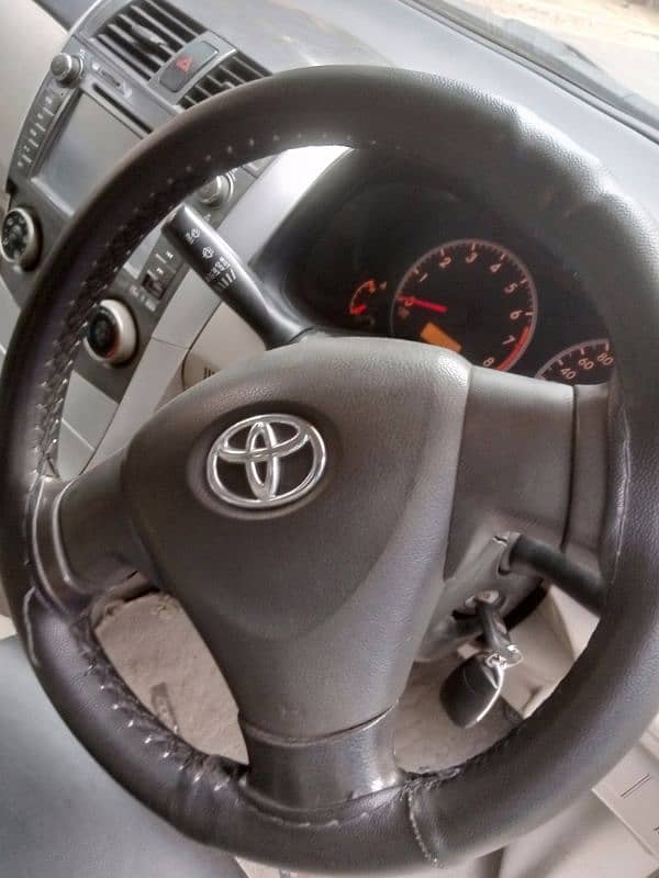 Toyota Corolla XLI 2013 5