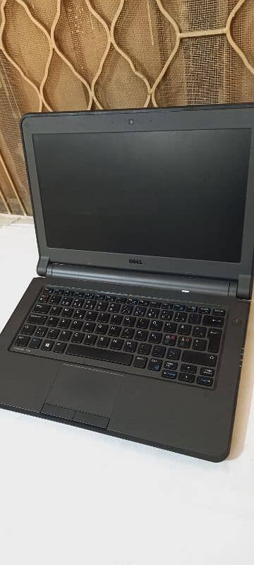 Dell latitude 3350 5th gen 1