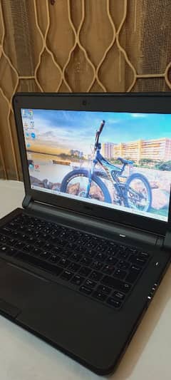 Dell latitude 3350 5th gen