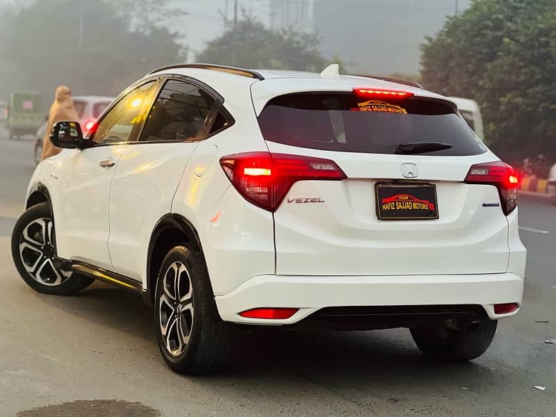 Honda Vezel 2015 8