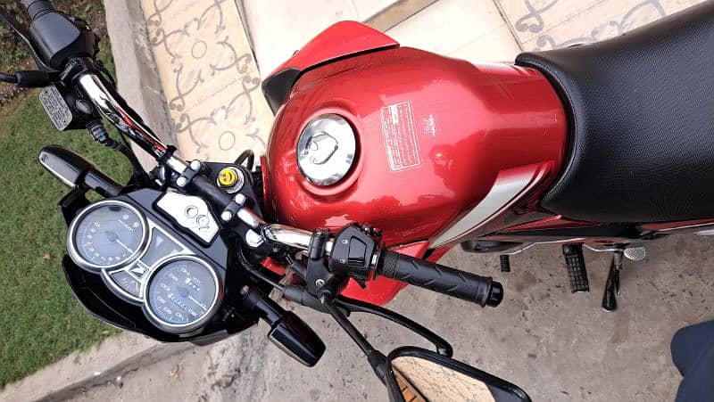 Well-Maintained Honda CB 150F for Sale – Excellent Condition! 3