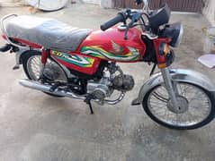 Honda cd 70 , 2023 model, invoice me he. saf bike hy