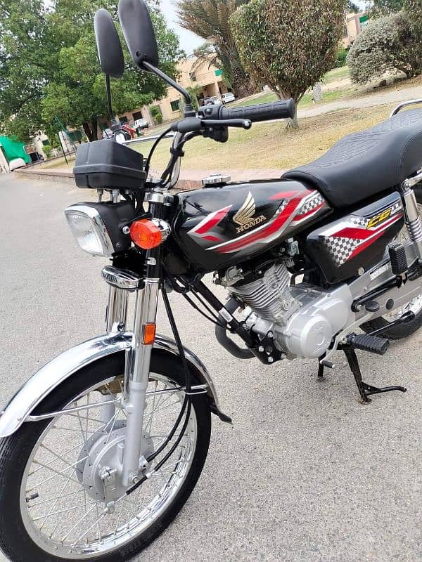 cg 125 2024 model fresh condition for sale 3