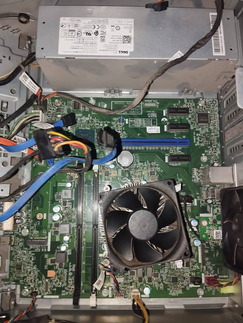 Dell Optiplex 3060 tower 7