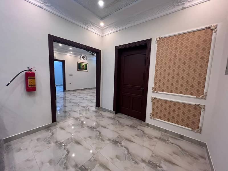 10 Marla Modern House For Rent In B Block Citi Housing Sialkot 3