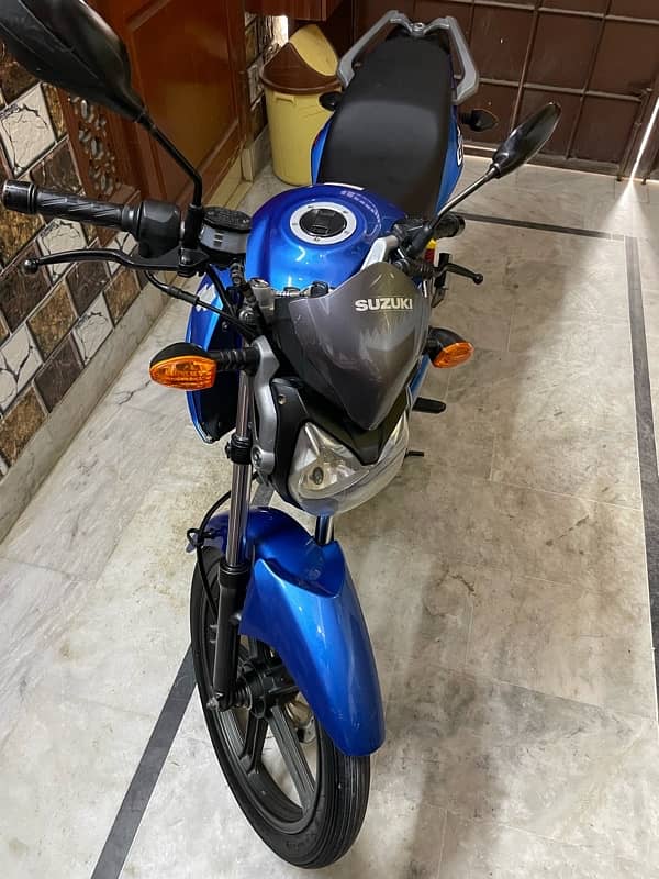 Suzuki GSX 125 4