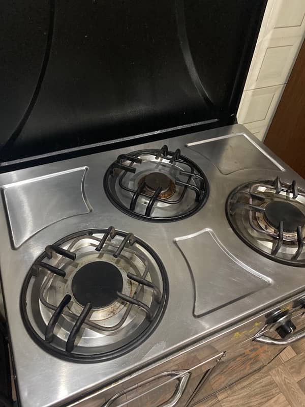 Gas Cooking range 1