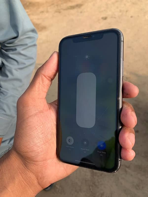 iphone 11 jv 64 GB 4